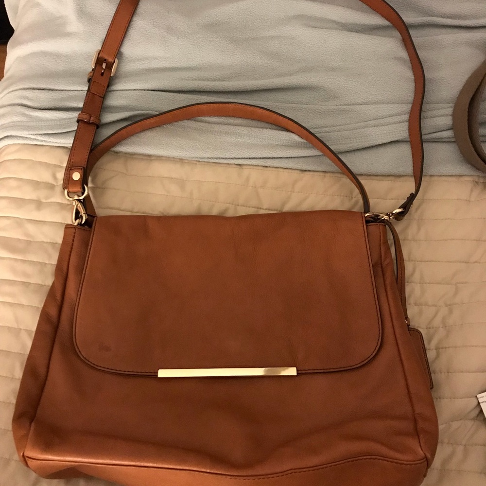 Banana Republic Tan leather shoulder/crossbody bag